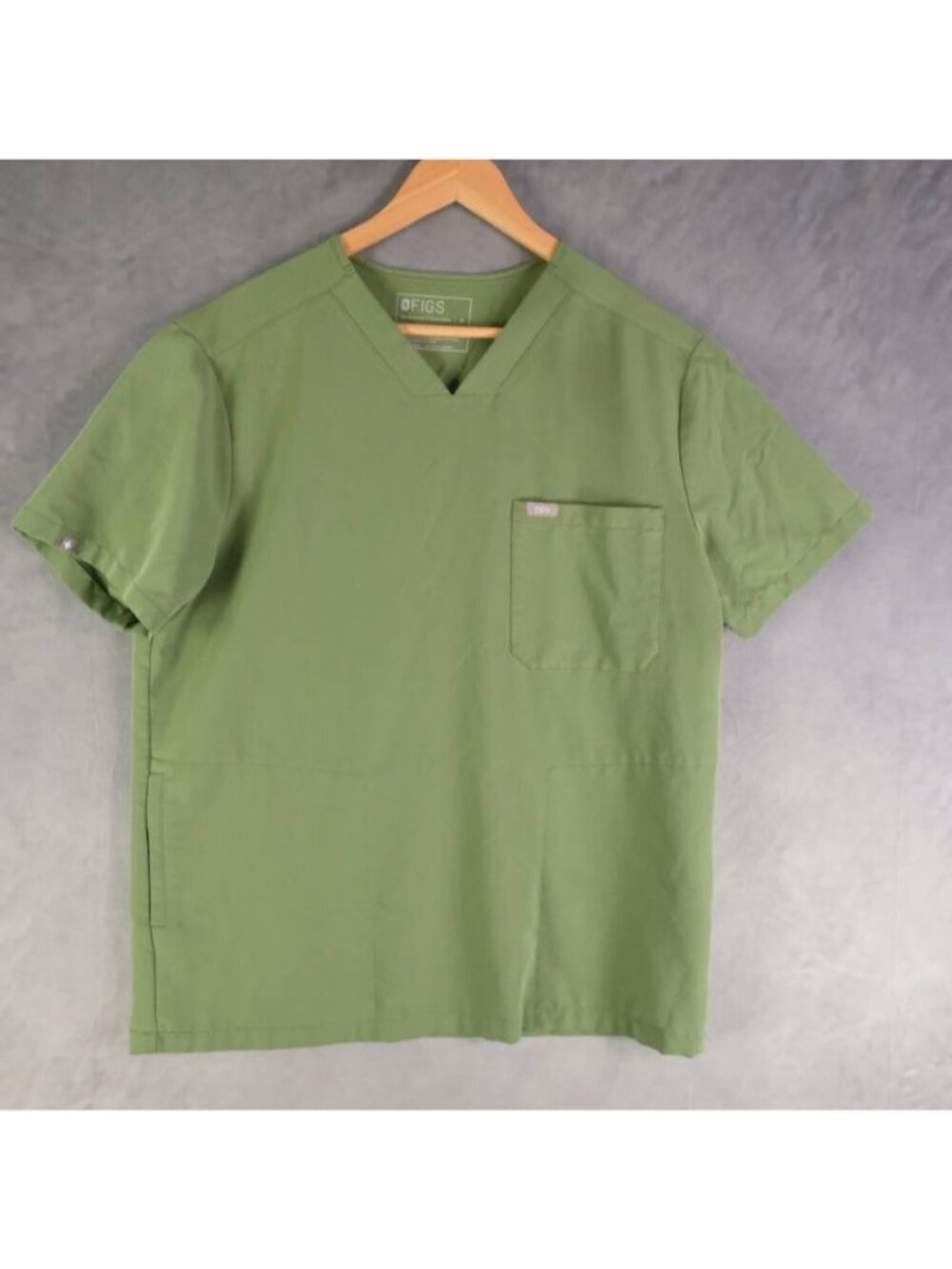 FIGS Top Womens Medium Olive Green Solid Chisec Scrub V Neck Stretch Workwear